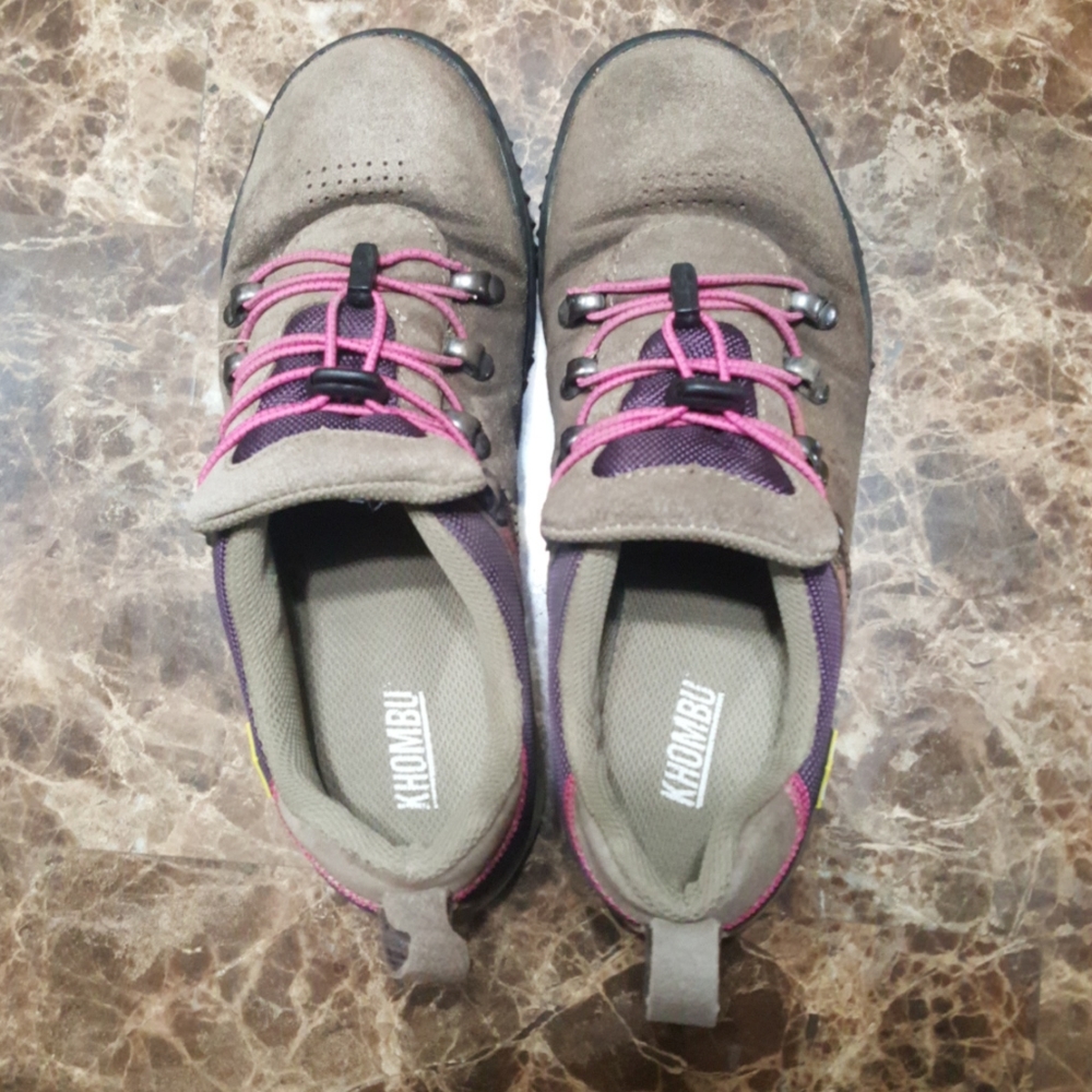 Khombu Hiking shoes